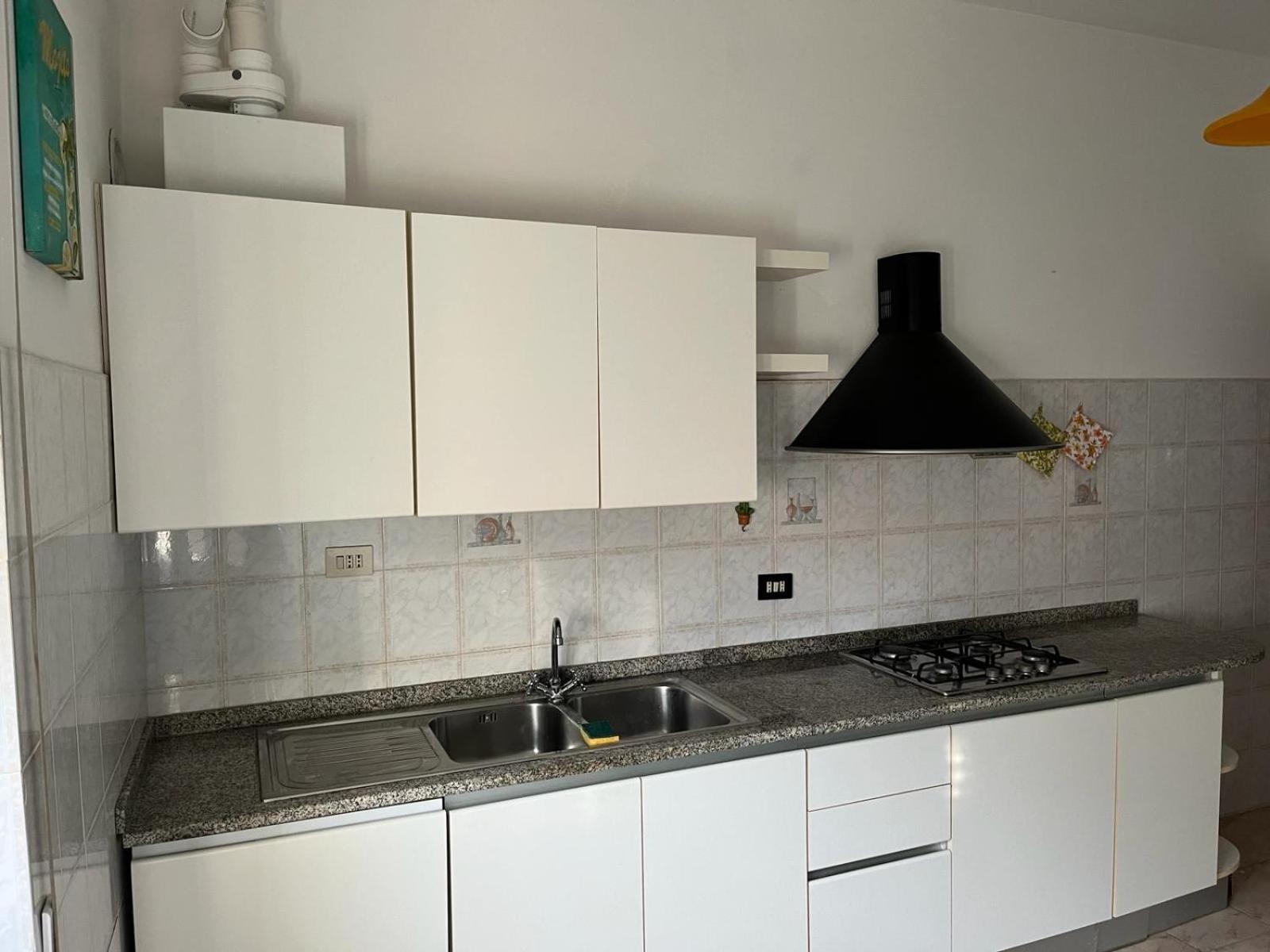 דירות לריצ'י Casa Di Bianca מראה חיצוני תמונה